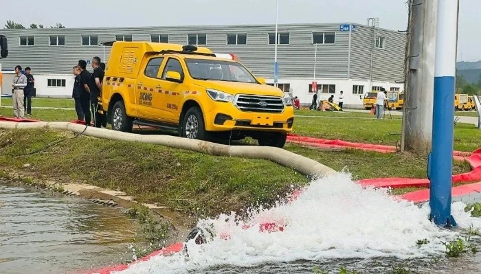 聚焦“大安全大應急”，徐工參加防汛搶險實戰演練