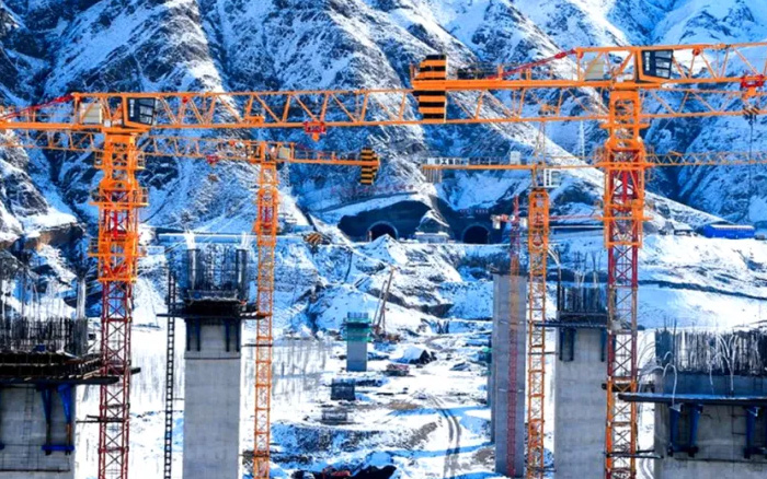 飛躍山河！徐工金再造詩意“天路”