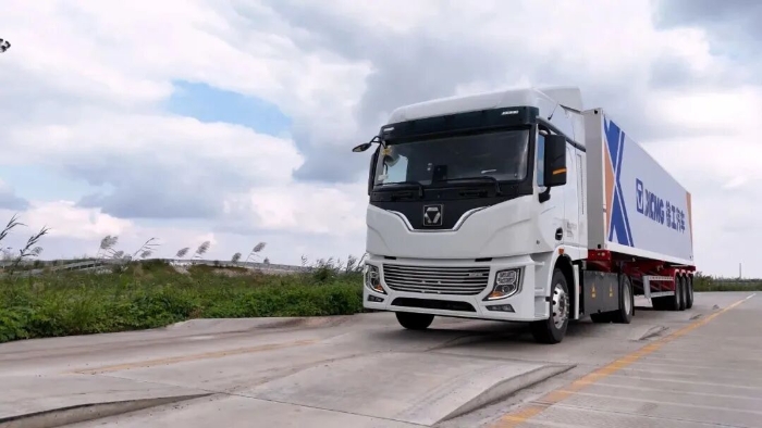 “雙11”呼喚“當日達”！徐工4&times;2底充牽引車助力物流運輸！