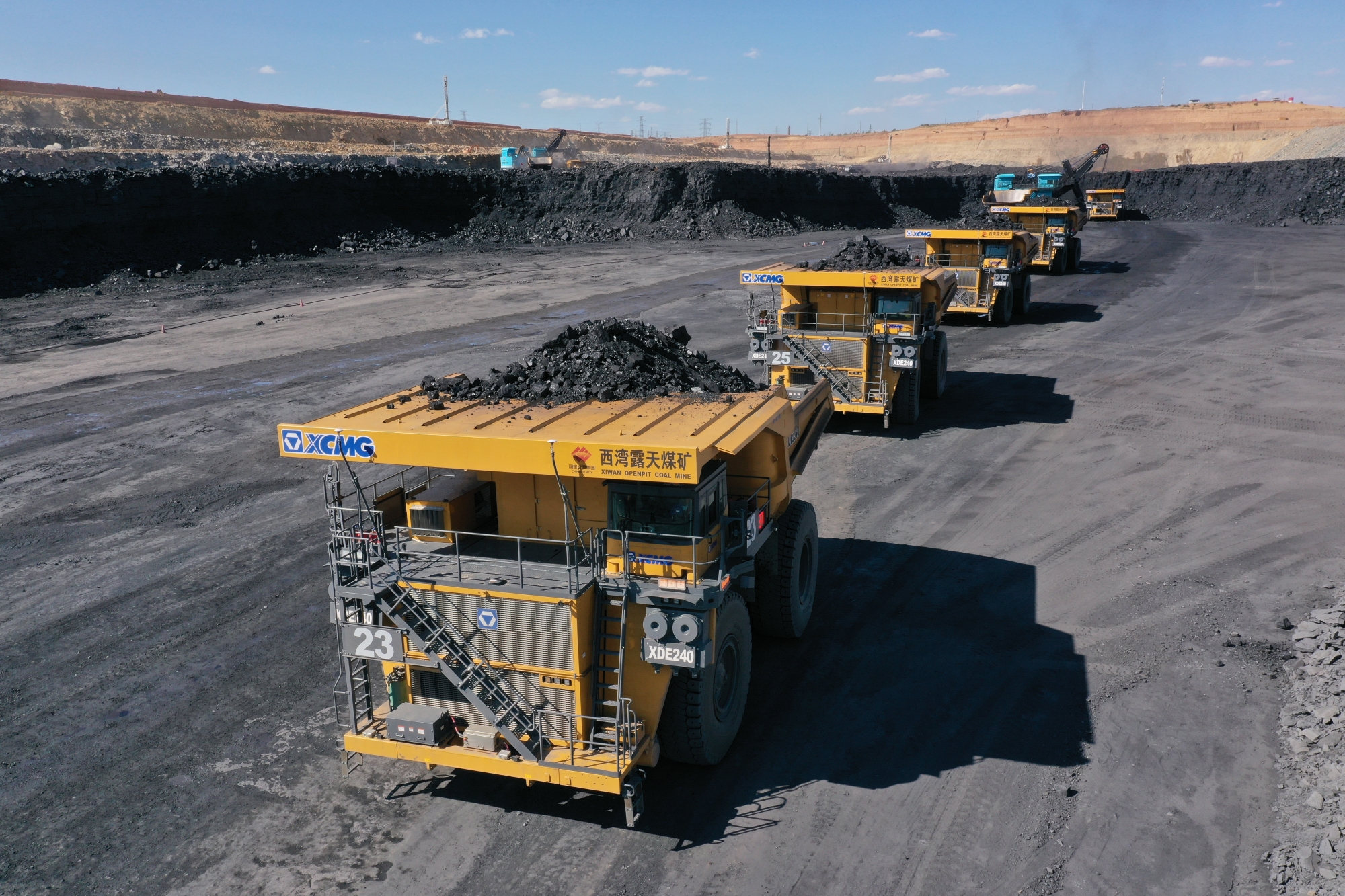 徐工無人駕駛XDE240再出圈